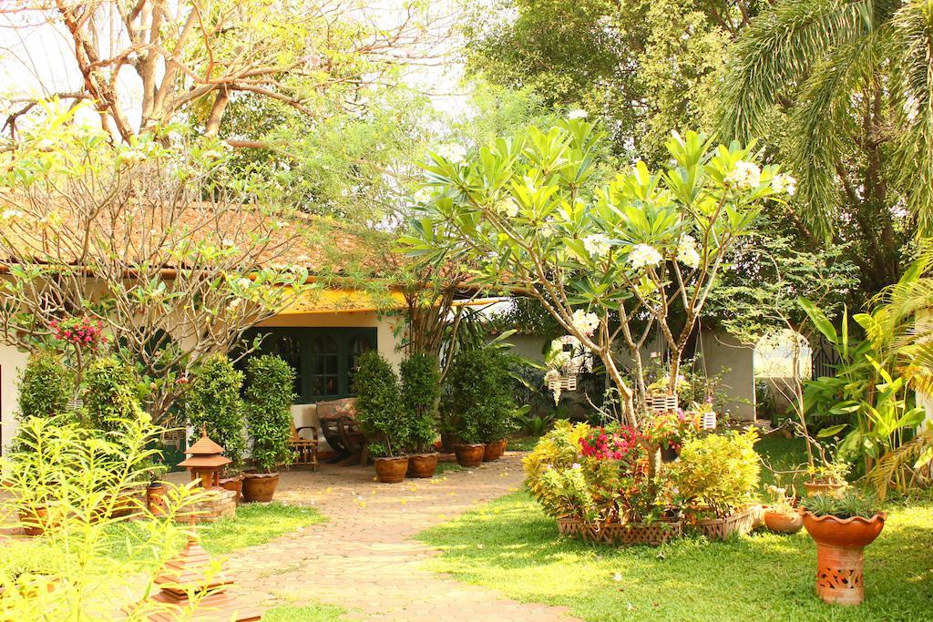 Secret Garden Chiangmai Hotel San Kamphaeng Buitenkant foto