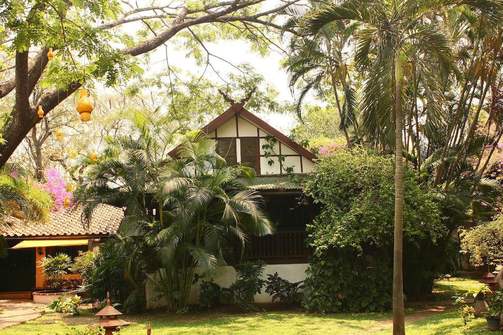 Secret Garden Chiangmai Hotel San Kamphaeng Buitenkant foto